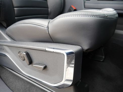 New 2026 Ford F250 Platinum AWD/4WD image 36