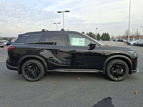 New 2026 INFINITI QX60 Sport image 5