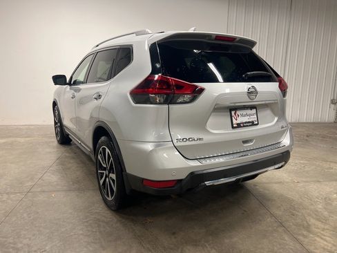 Used 2020 Nissan Rogue SL w/ Premium Package image 4