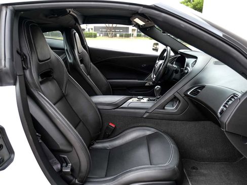 Used 2017 Chevrolet Corvette Z06 RWD image 34