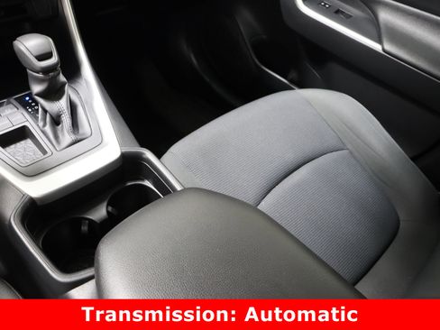 Used 2019 Toyota RAV4 LE image 16