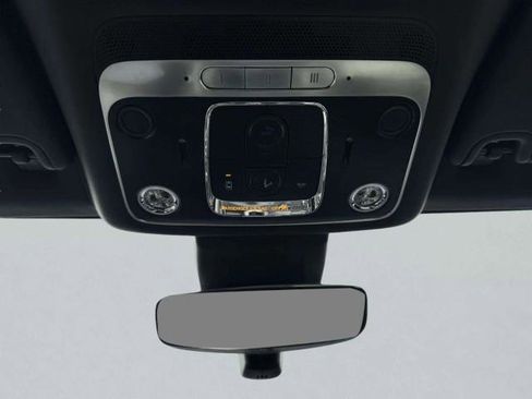 Used 2022 Bentley Continental GT AWD/4WD image 46