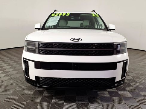 Used 2025 Hyundai Santa Fe Calligraphy AWD/4WD image 2