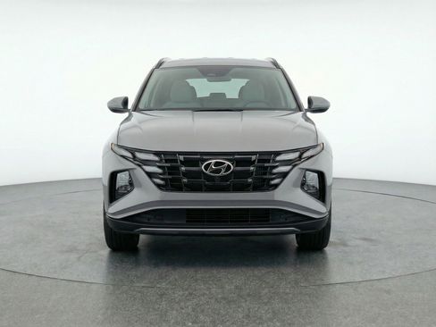 Used 2025 Hyundai Tucson SEL image 2