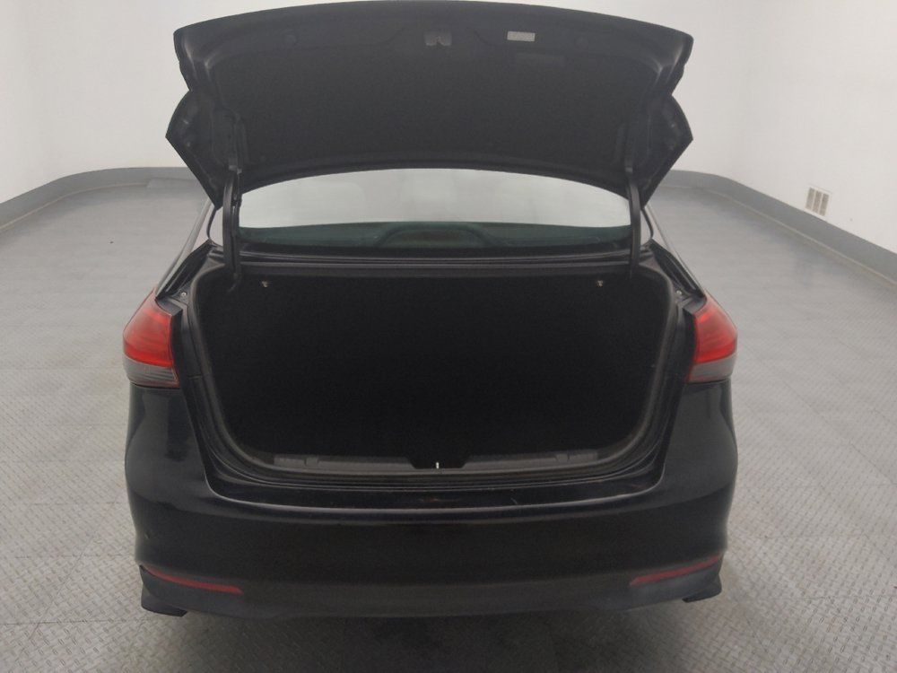 Used 2017 Kia Forte LX FWD image 29
