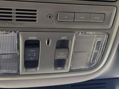 Used 2017 Honda CR-V EX-L image 19