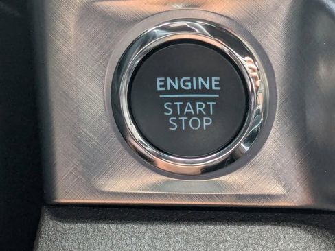 Used 2025 Ford F350 King Ranch image 32