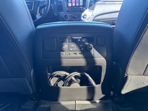 Used 2017 GMC Yukon Denali w/ Open Road Package AWD/4WD image 21