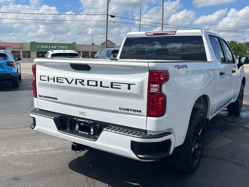 Used 2024 Chevrolet Silverado 1500 Custom w/ LPO, Dark Essentials Package AWD/4WD image 5