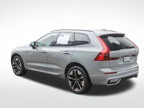 Certified 2026 Volvo XC60 B5 Plus w/ Climate Package image 8
