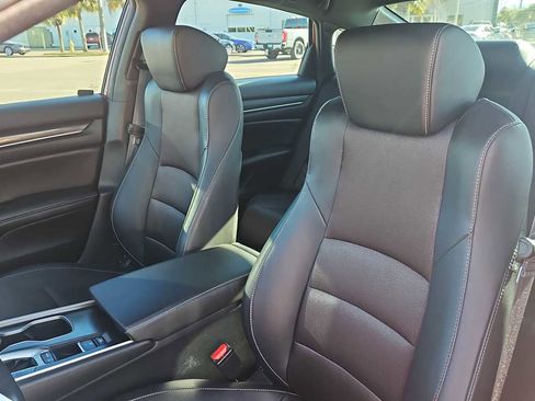 Used 2020 Honda Accord Sport image 13