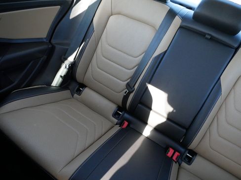 Certified 2020 Volkswagen Jetta SEL Premium image 12