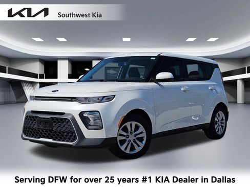 Used 2020 Kia Soul LX image 1