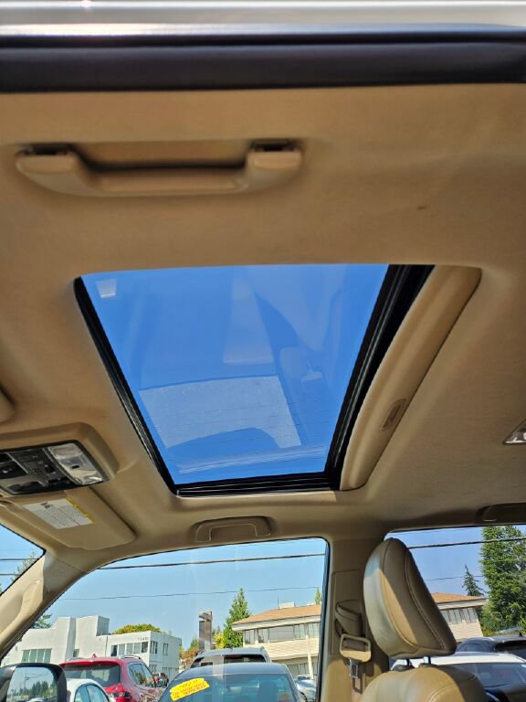 Used 2012 Toyota 4Runner Limited AWD/4WD image 21