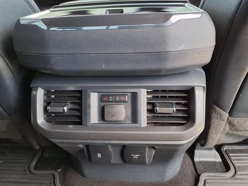 Used 2024 Ford F150 Lariat w/ Equipment Group 502A High AWD/4WD image 18