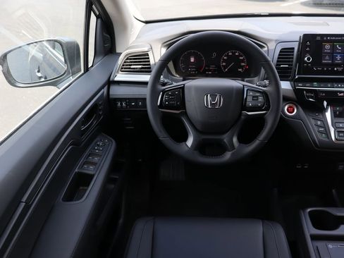 Used 2026 Honda Odyssey EX-L image 19