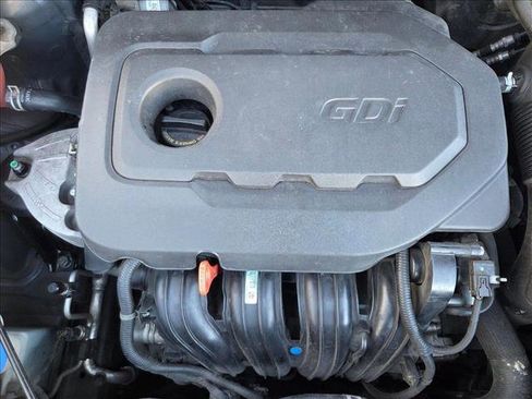 Used 2022 Kia Sportage LX image 21