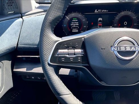 Used 2023 Nissan Ariya image 11