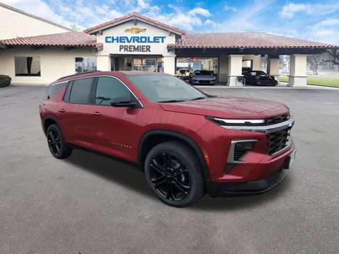 New 2025 Chevrolet Traverse LT w/ Enhanced Driving Package image 2