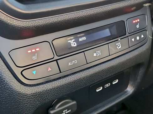 Used 2024 Honda Ridgeline Black Edition image 11