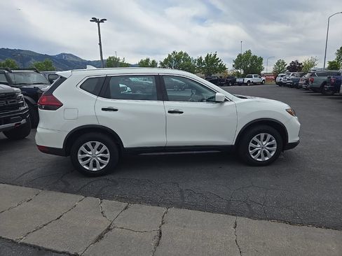 Used 2020 Nissan Rogue S AWD/4WD image 4