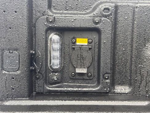 Used 2024 Ford Maverick Lariat image 33