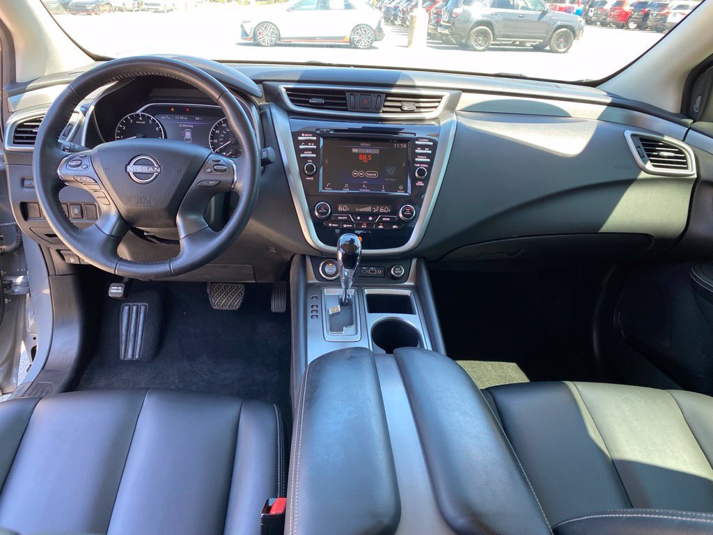 Used 2024 Nissan Murano SV w/ SV Midnight Edition Package FWD image 27