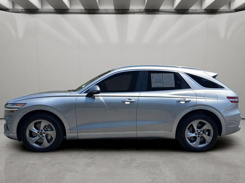 Certified 2026 Genesis GV70 2.5T AWD/4WD image 2