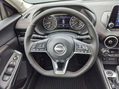 New 2025 Nissan Sentra SR image 15