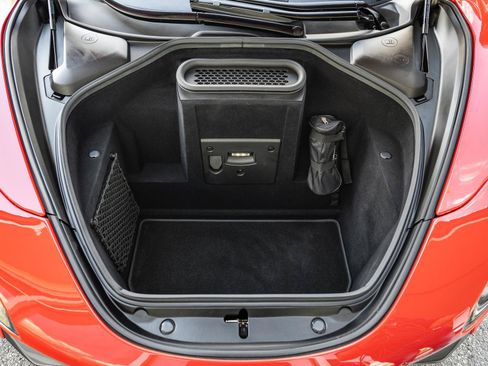 Used 2020 McLaren 720S Performance RWD image 29