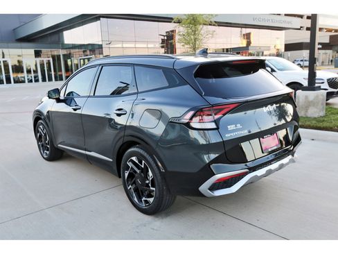 Used 2023 Kia Sportage SX image 6