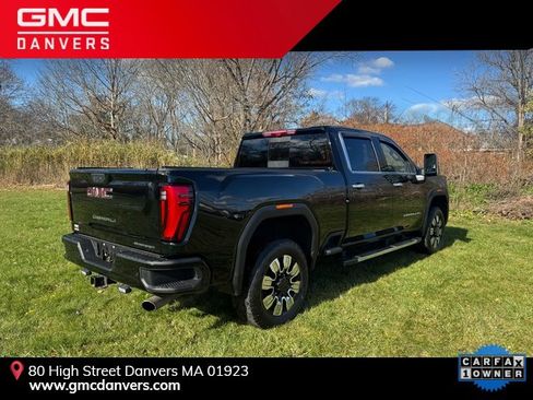 Used 2024 GMC Sierra 2500 Denali w/ Technology Package image 3