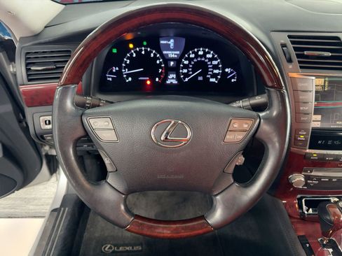 Used 2011 Lexus LS 460 image 15