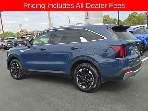 Used 2024 Kia Sorento S w/ Panoramic Sunroof Package AWD/4WD image 5