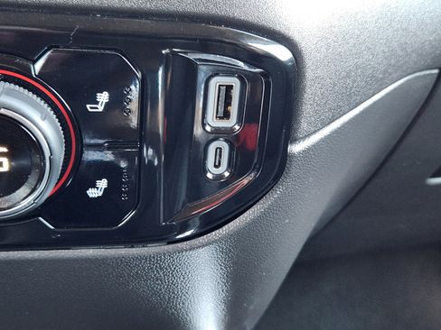 Used 2025 Chevrolet Silverado 1500 LT Trail Boss w/ Convenience Package II image 20