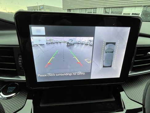 Used 2023 Ford Explorer ST-Line w/ Class IV Trailer Tow Package image 19