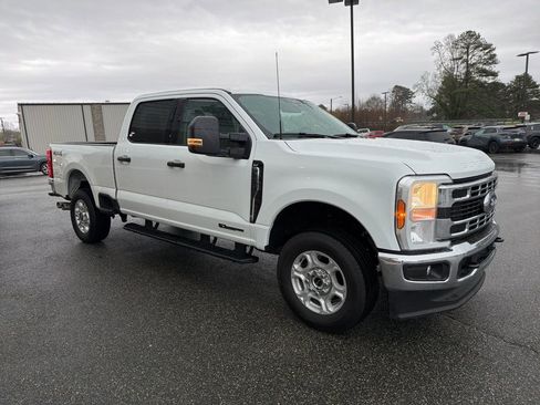 Used 2025 Ford F250 XLT image 8
