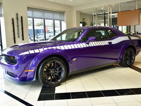 Used 2019 Dodge Challenger R/T Scat Pack image 3