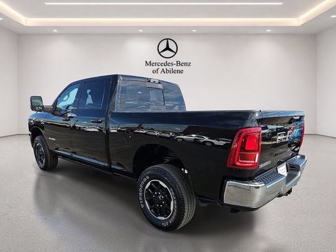 Used 2025 RAM 2500 Laramie AWD/4WD image 4