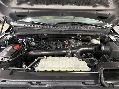 Used 2024 Ford Expedition Limited image 26