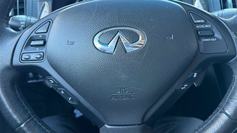 Used 2014 INFINITI Q60 Sport Convertible w/ Premium Package RWD image 20