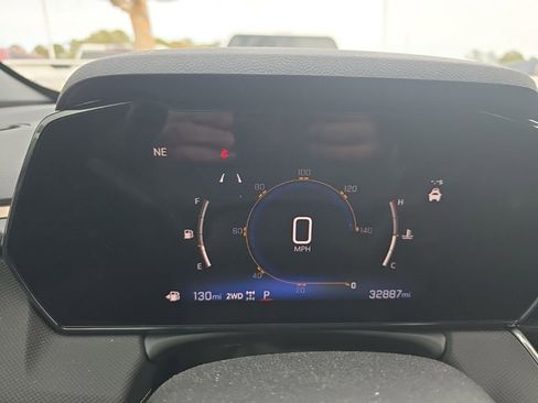 Used 2024 Chevrolet TrailBlazer ACTIV w/ Driver Confidence Package image 10