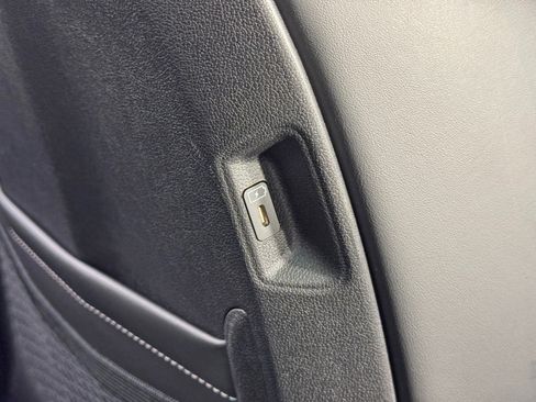 Used 2025 Kia Sorento X-Line EX AWD/4WD image 35