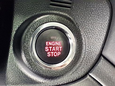 Certified 2025 Subaru Outback Premium image 20