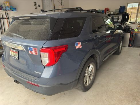 Certified 2021 Ford Explorer XLT w/ Class III Trailer Tow Package AWD/4WD image 3