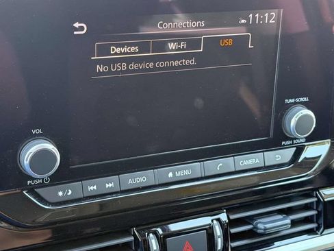 Certified 2025 Nissan Pathfinder SV FWD image 22