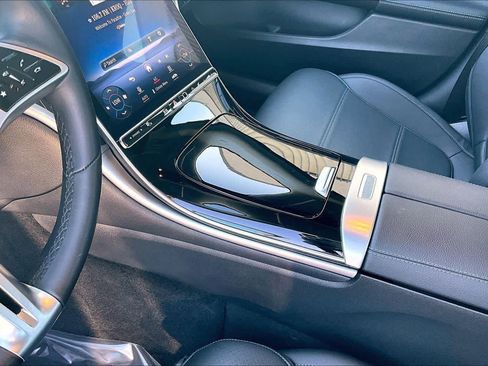 Used 2023 Mercedes-Benz C 300 C 300 image 18