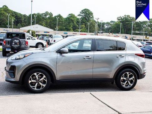 Used 2020 Kia Sportage LX FWD image 3