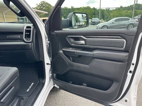 Used 2023 RAM 1500 Big Horn AWD/4WD image 19