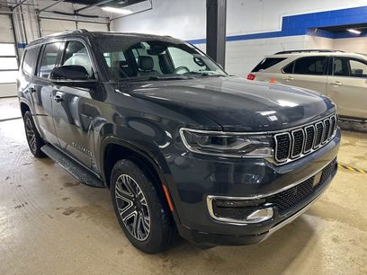 Used 2024 Jeep Wagoneer Series II w/ Flexible Seating Group